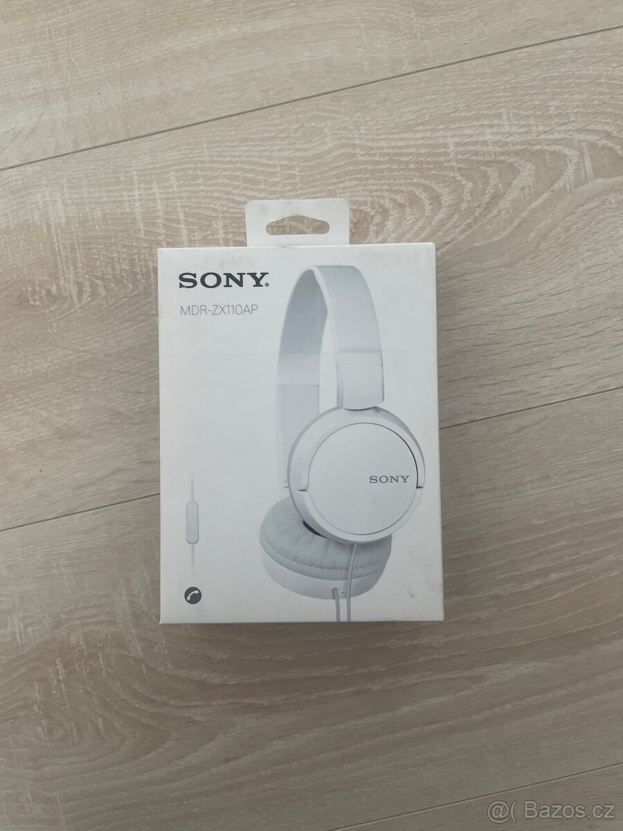 Sluchátka Sony