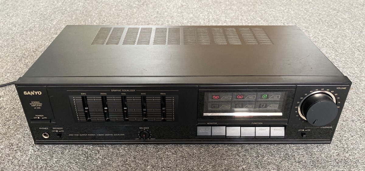 Audio zesilovač SANYO JA 289 Japan