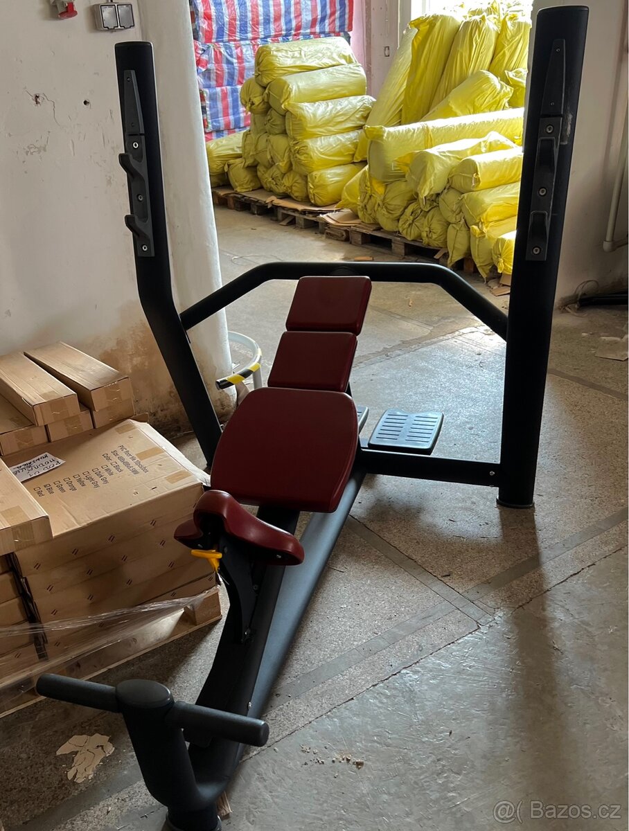 Profi BENCH, polohovací 2x, Scottová + hyperextenze Zdarma