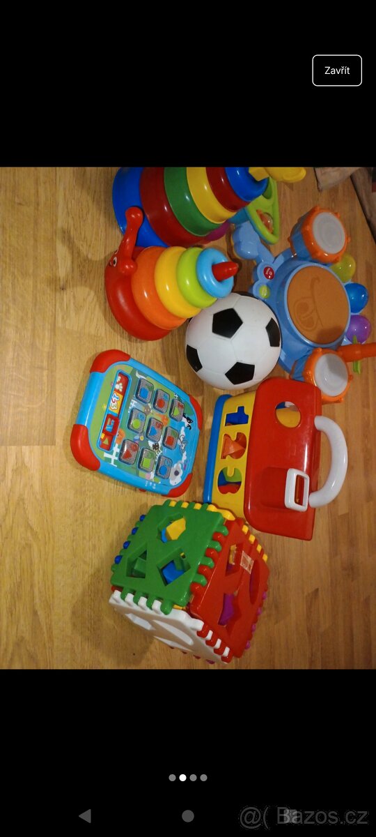 Sada hraček pro děti