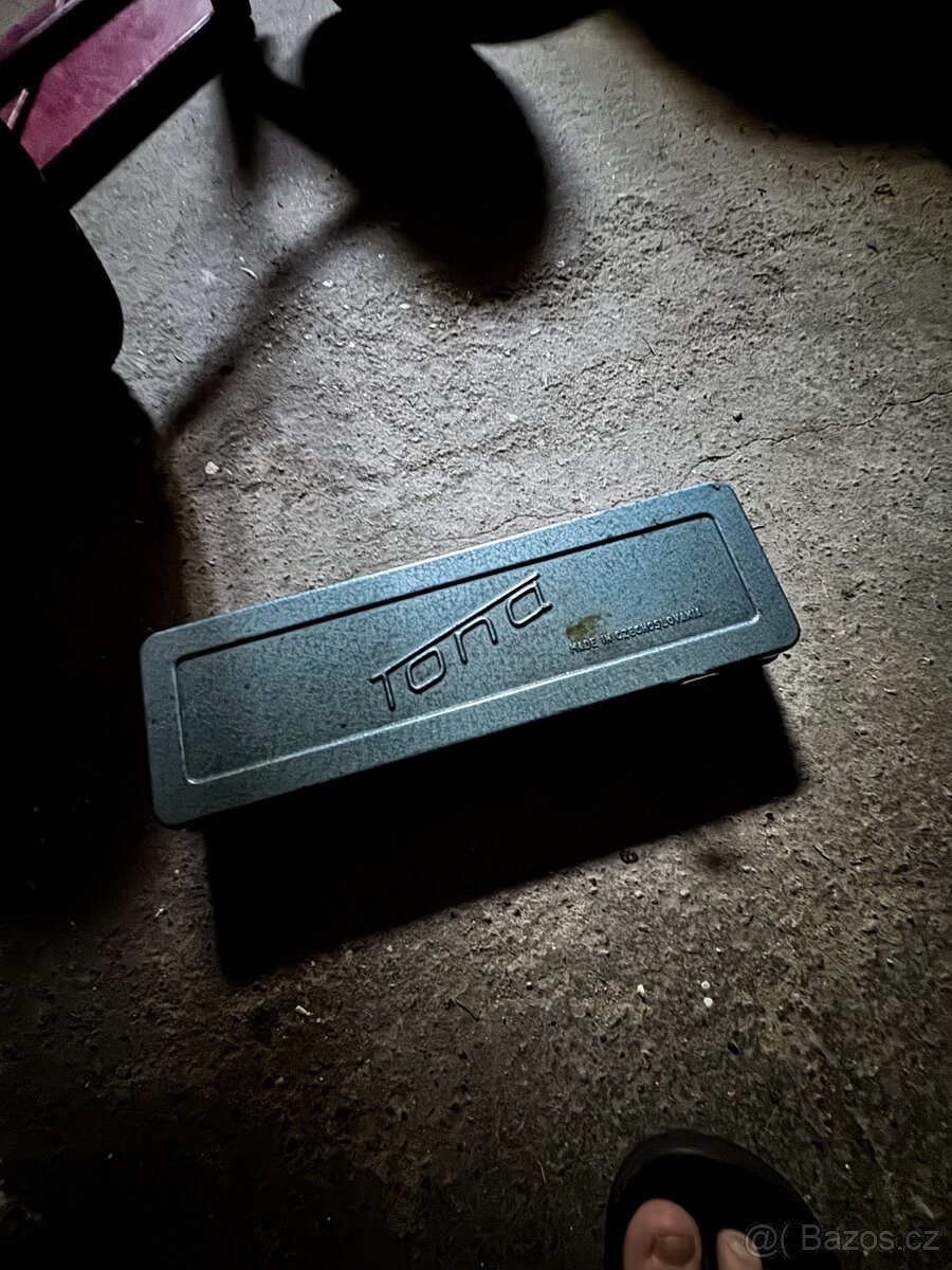 Tona momentovy klíč.