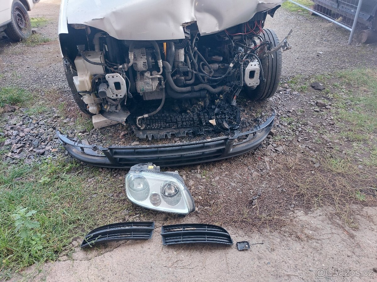 Volkswagen Touran 1.9Tdi r.v 2005,nahr.dily