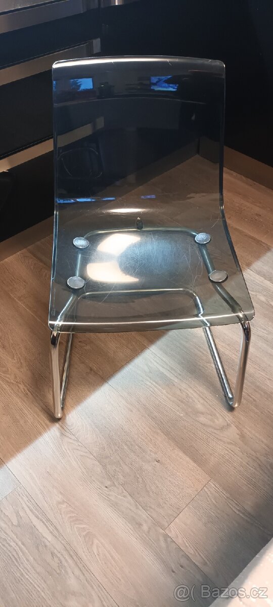 Židle TOBIAS IKEA průhledná/pochromovaná