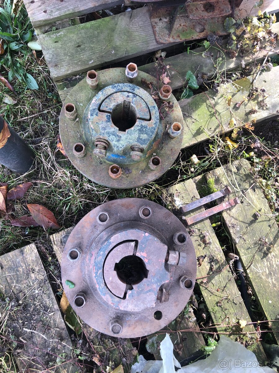 Náboje a kola Zetor 25