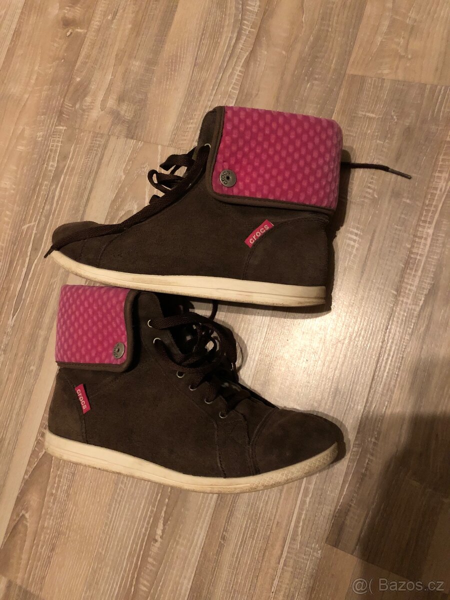 Kotnikove kozene crocs 37/38