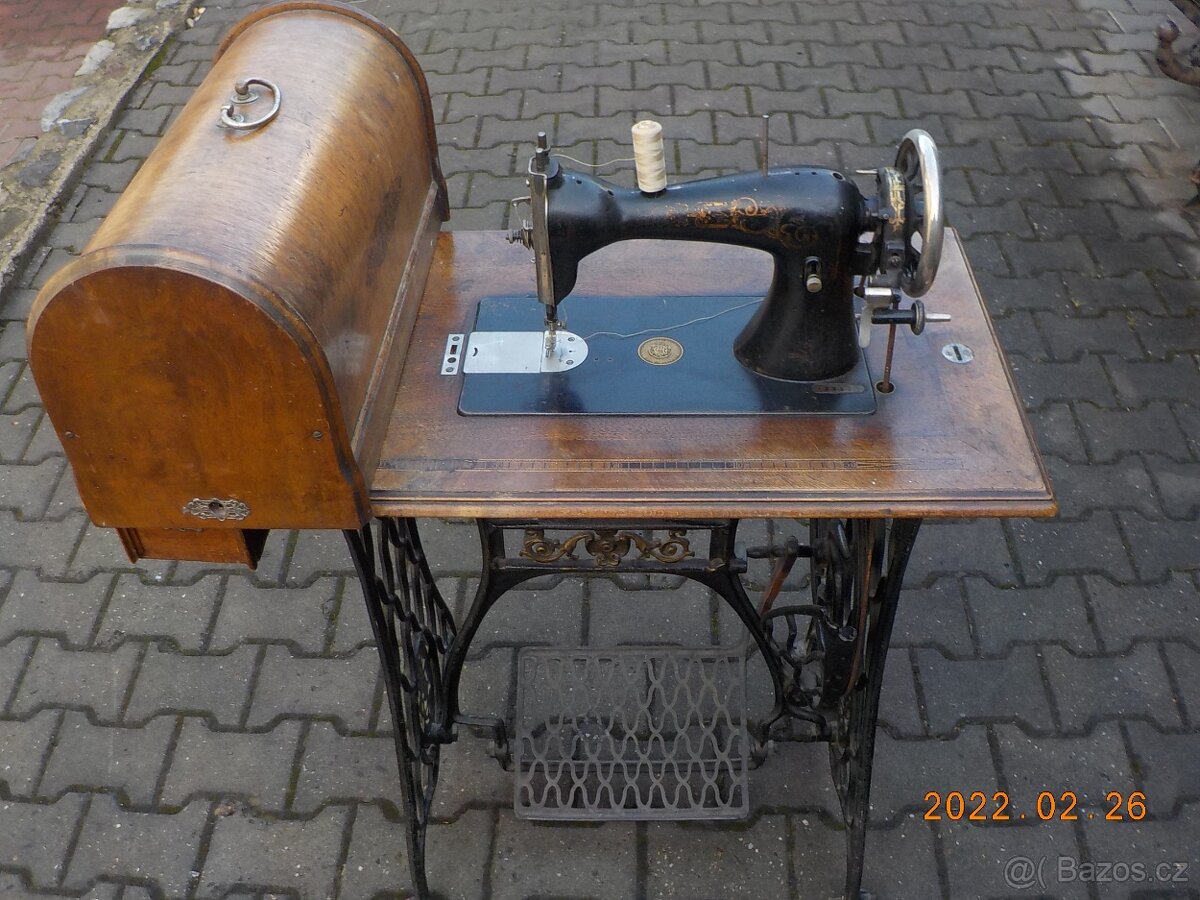 šicí stroj Singer,Royal a ANKER
