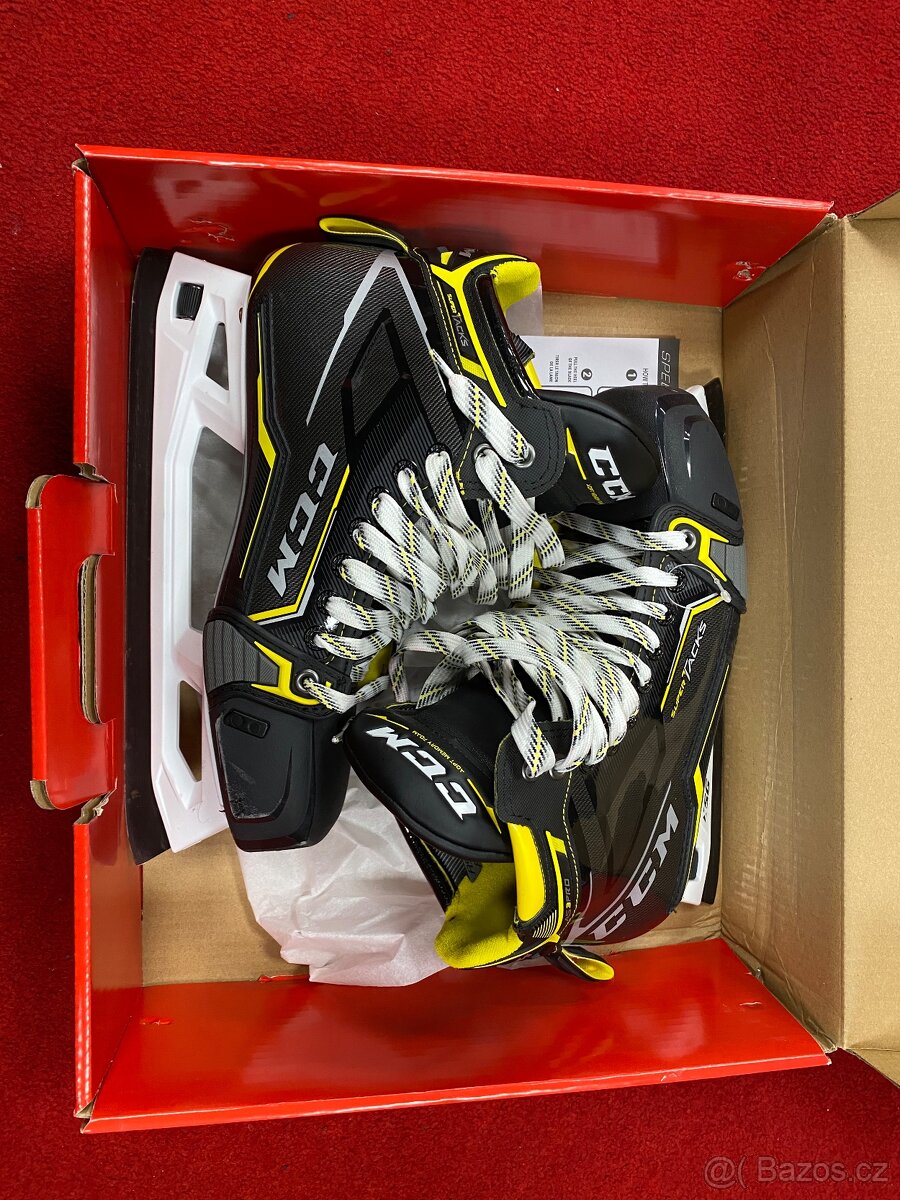 Brankářské brusle CCM SuperTacks AS 3 PRO SR vel. 45