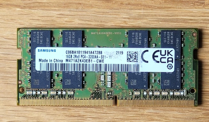 PRODÁM RAM do NB Samsung, Kingstone, Hynix 16GB DDR4 SO-DIMM