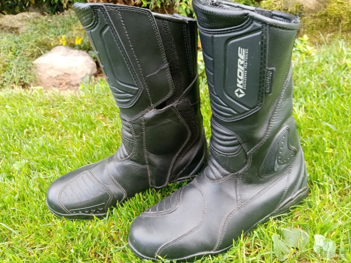 PRODÁM NOVÉ MOTO BOTY