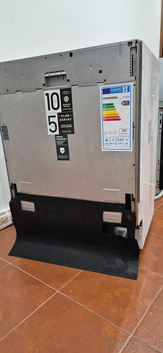 Vestavena myčka Grundig GNV 41935