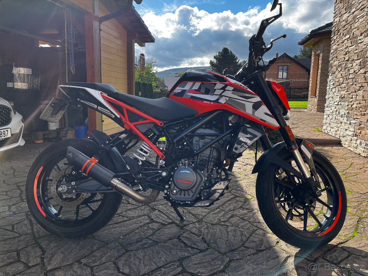KTM Duke 125