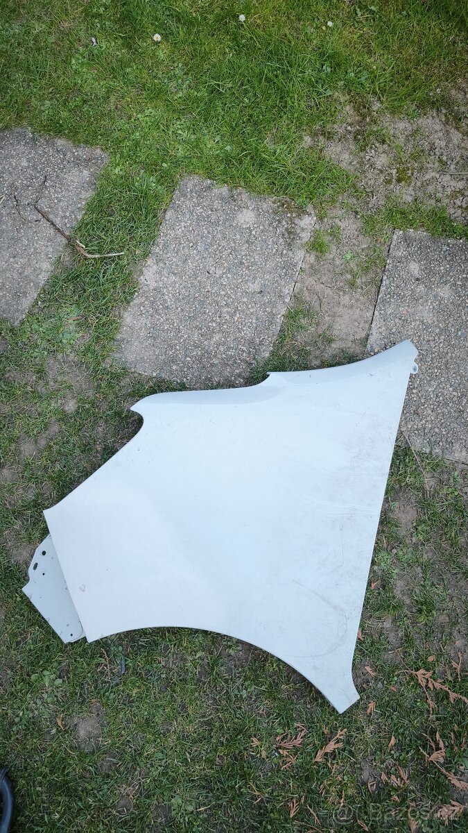 LP blatník na Renault master 4