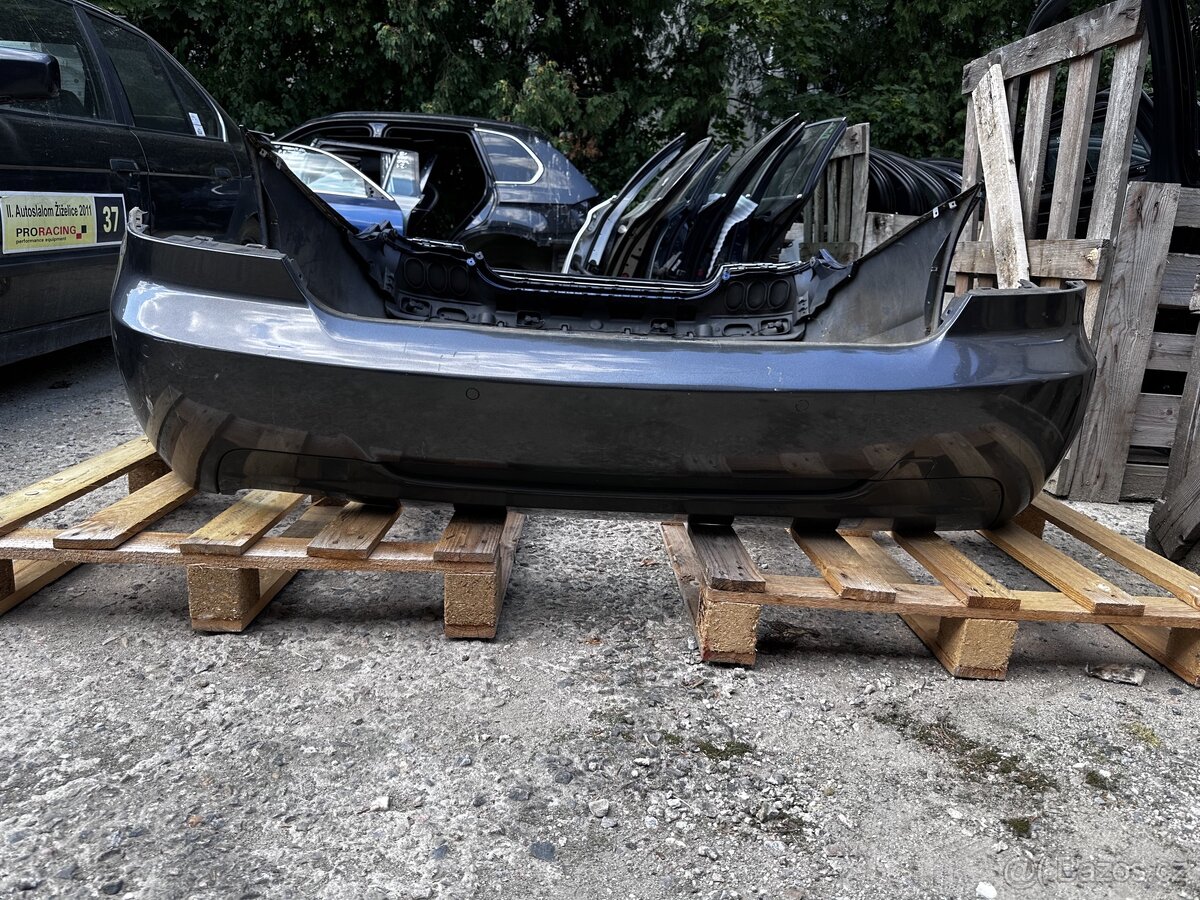 Zadní M-paket nárazníky E92