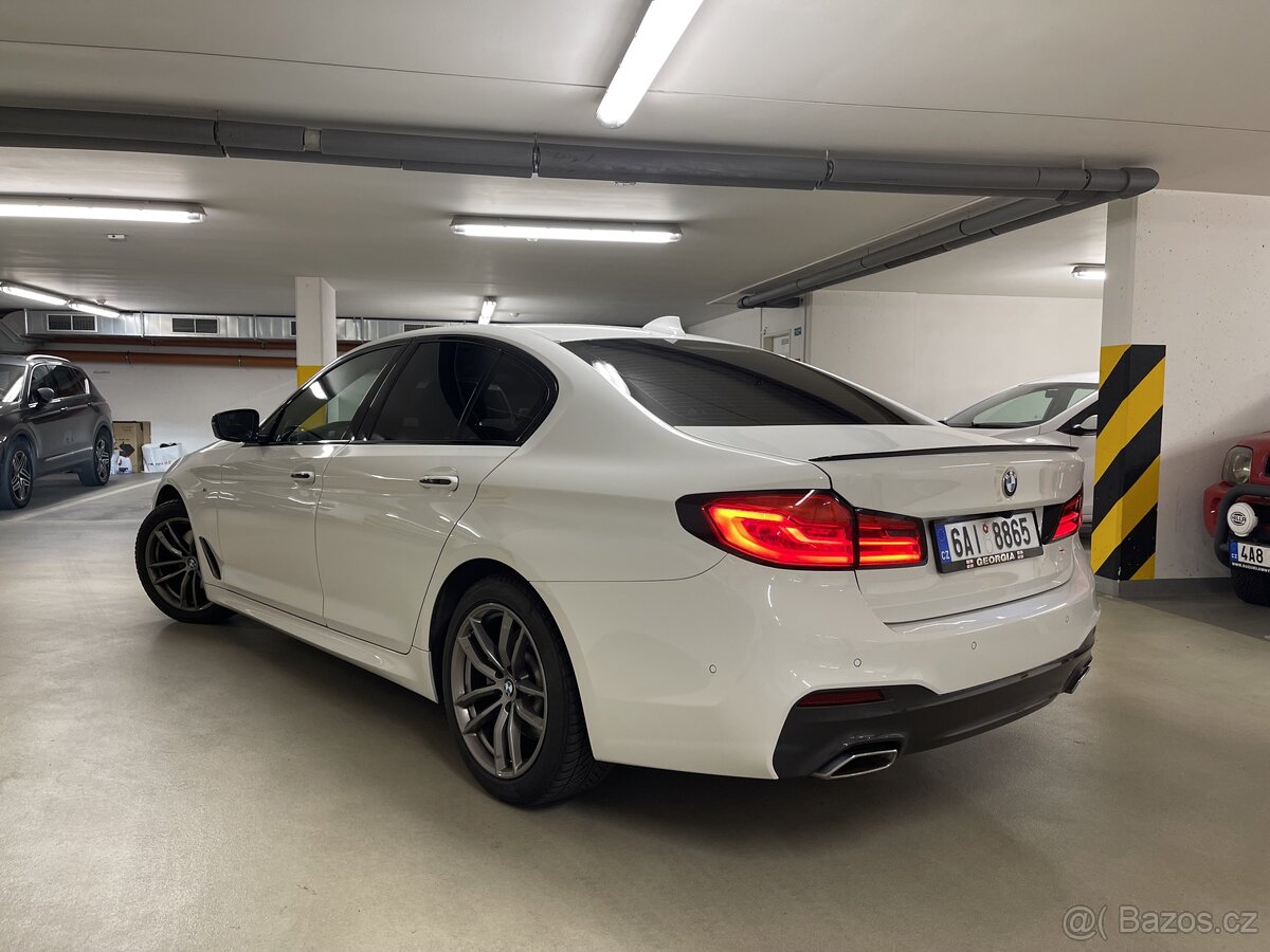 BMW 520d,g30, záruka , předplacený Servis, H&K, LED , 99k km