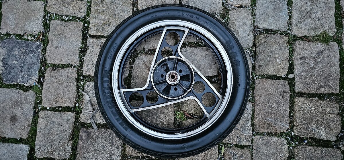 Ráfek Yamaha 18" - zadní - RD350
