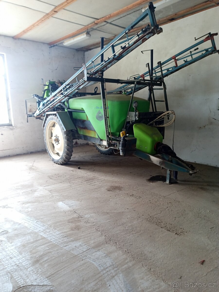 Postřikovač Tecnoma