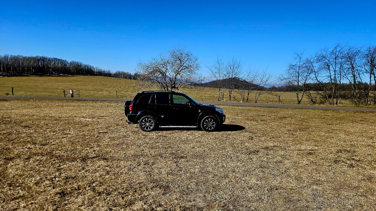 TOYOTA RAV4 2.0D 4X4 AWD Tažné