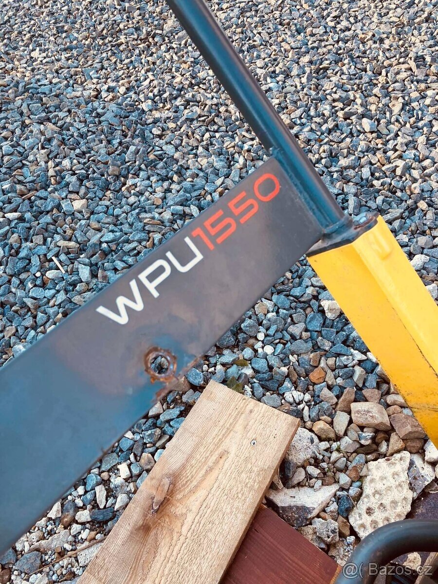 vibrační deska reverzní WPU155 žehlička