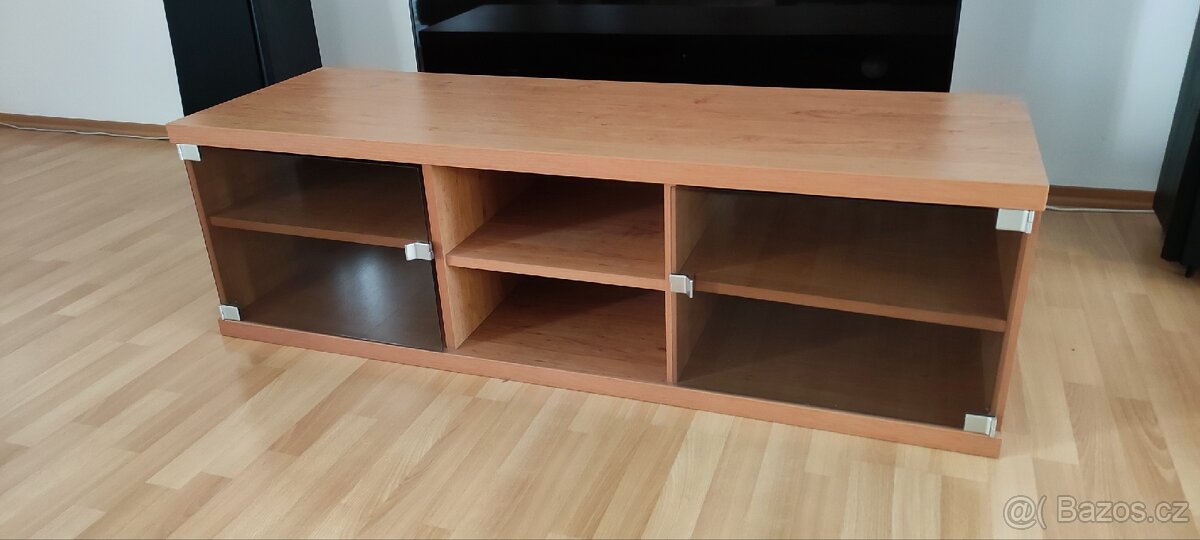 Tv stolek
