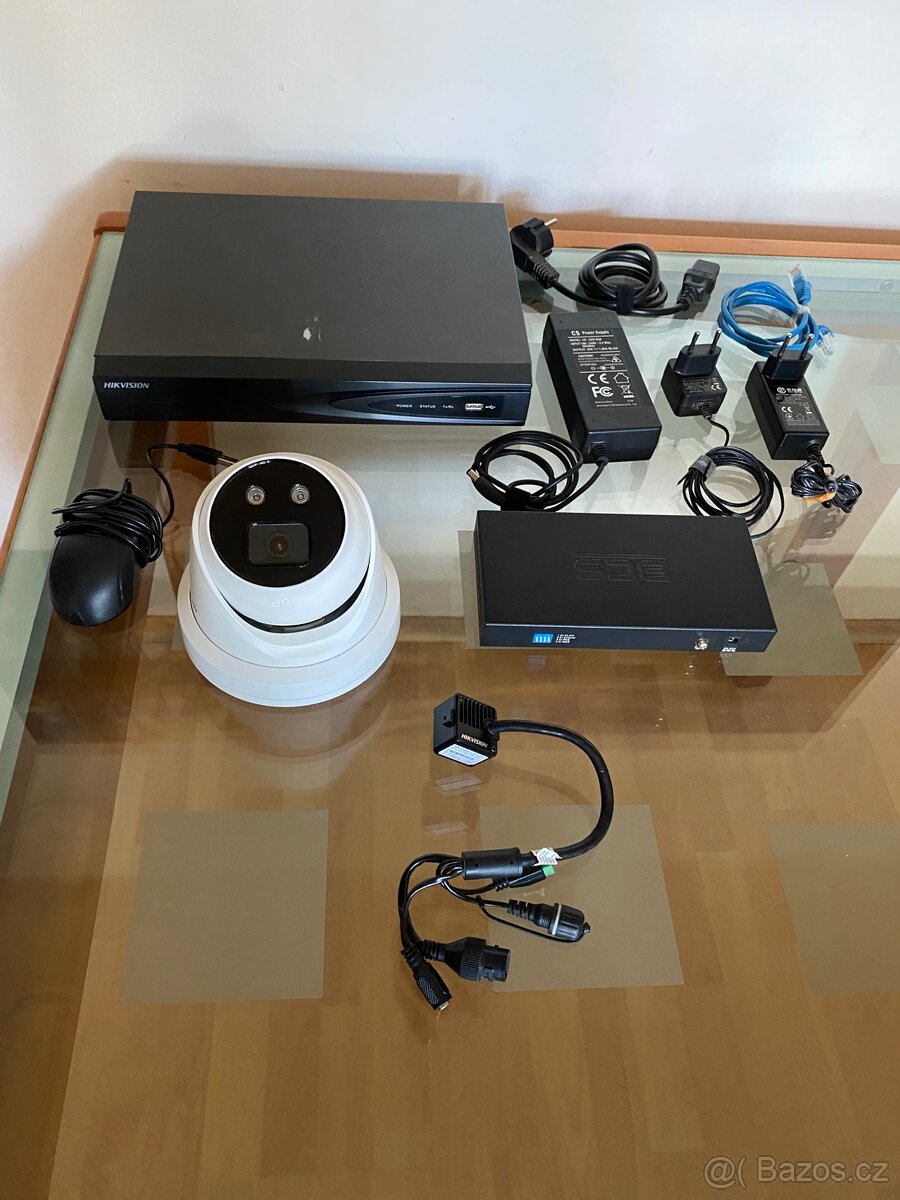 đ˘ KAMEROVĂ BEZPEÄNOSTNĂ SYSTĂM HIKVISION 4K IP POE