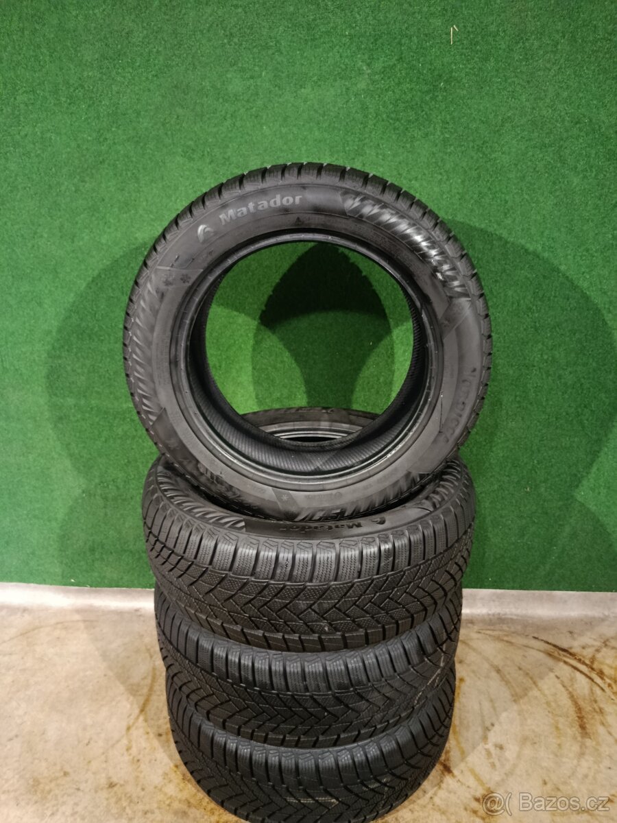 4ks zanovni zimni 225/55/17 Matador