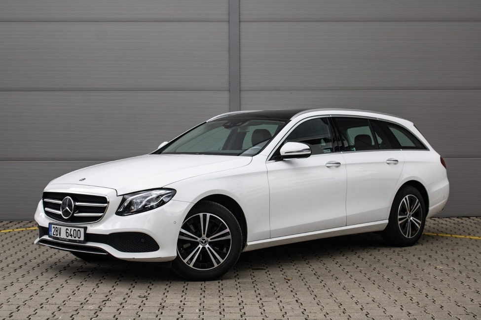 Mercedes-Benz E 220D 4MATIC