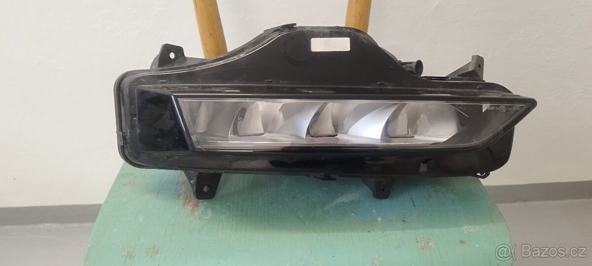 Mlhové světlo Škoda Octavia 4