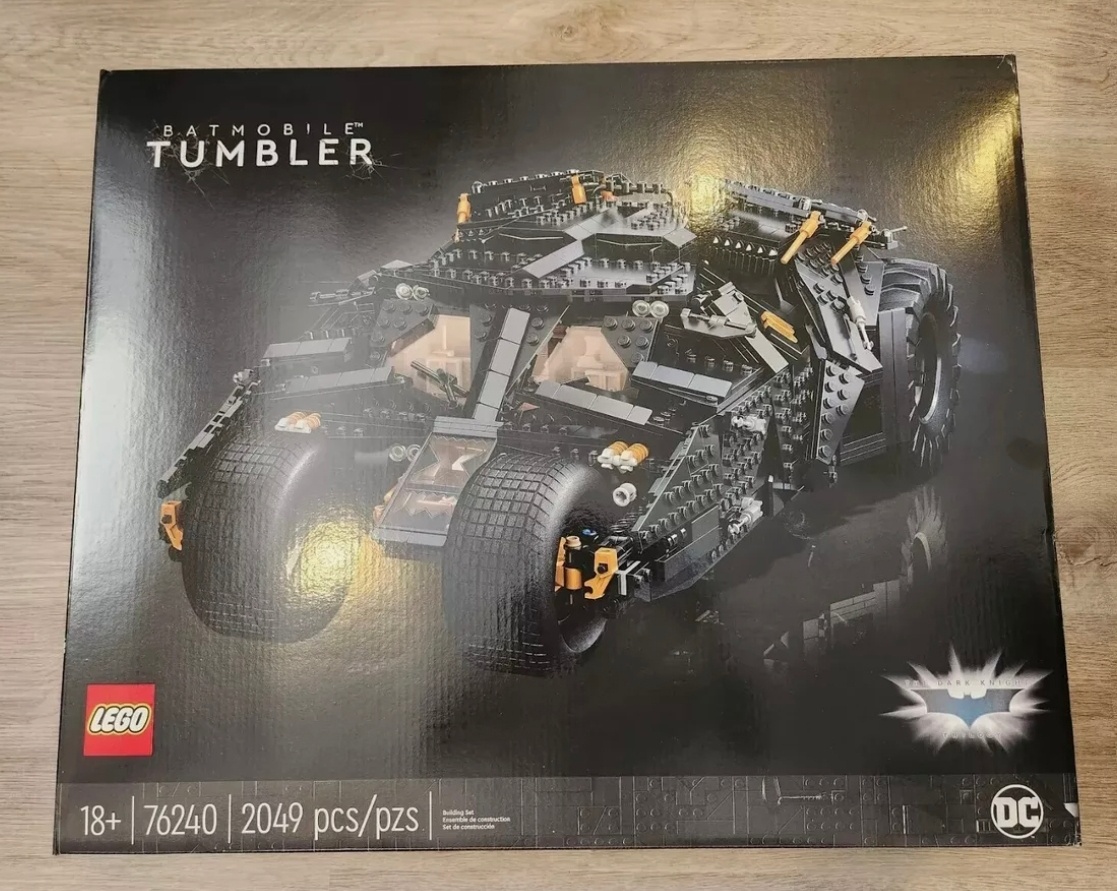 LEGO® Batman™ 76240 Batmobil Tumbler