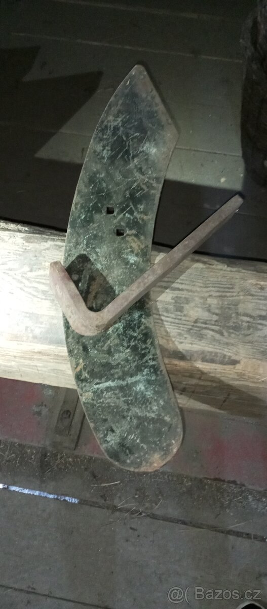 Předradlička k pluhu B 201