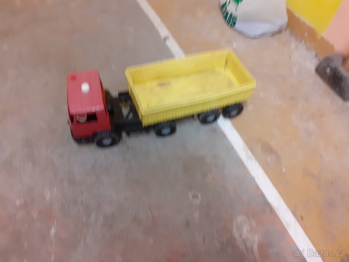 velmi stará tatrovka