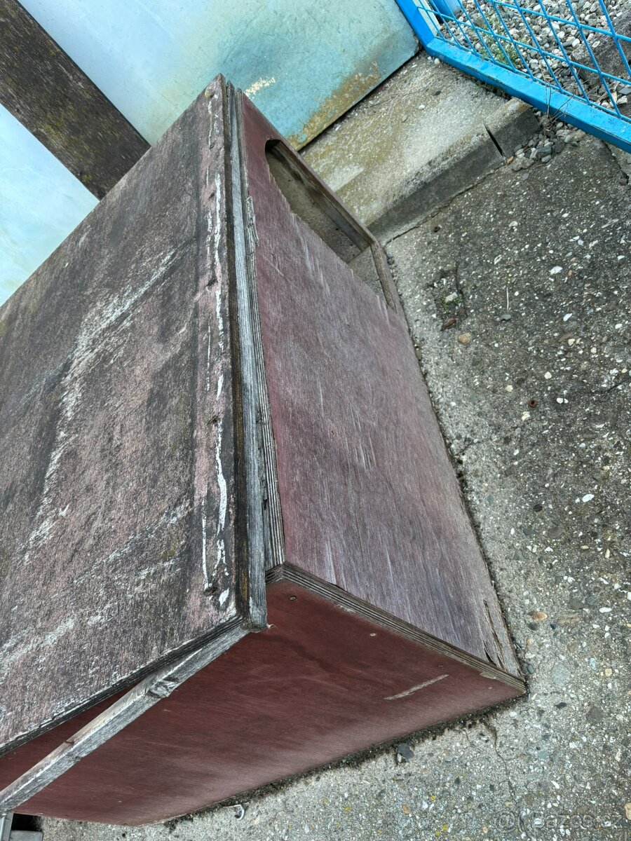 Zateplená bouda pro psy - větší plemena