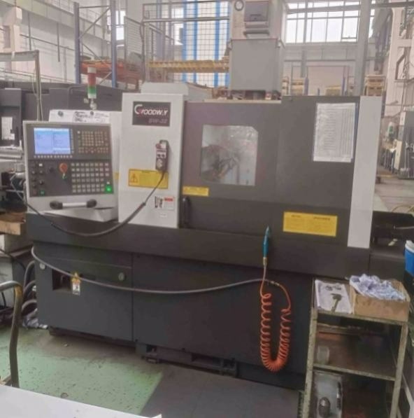 CNC dlouhotočný automat GOODWAY SW-32, rok výroby 2017