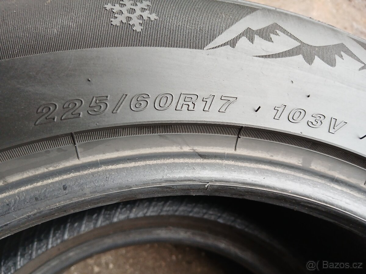 2ks zimní pneu 225/60/17