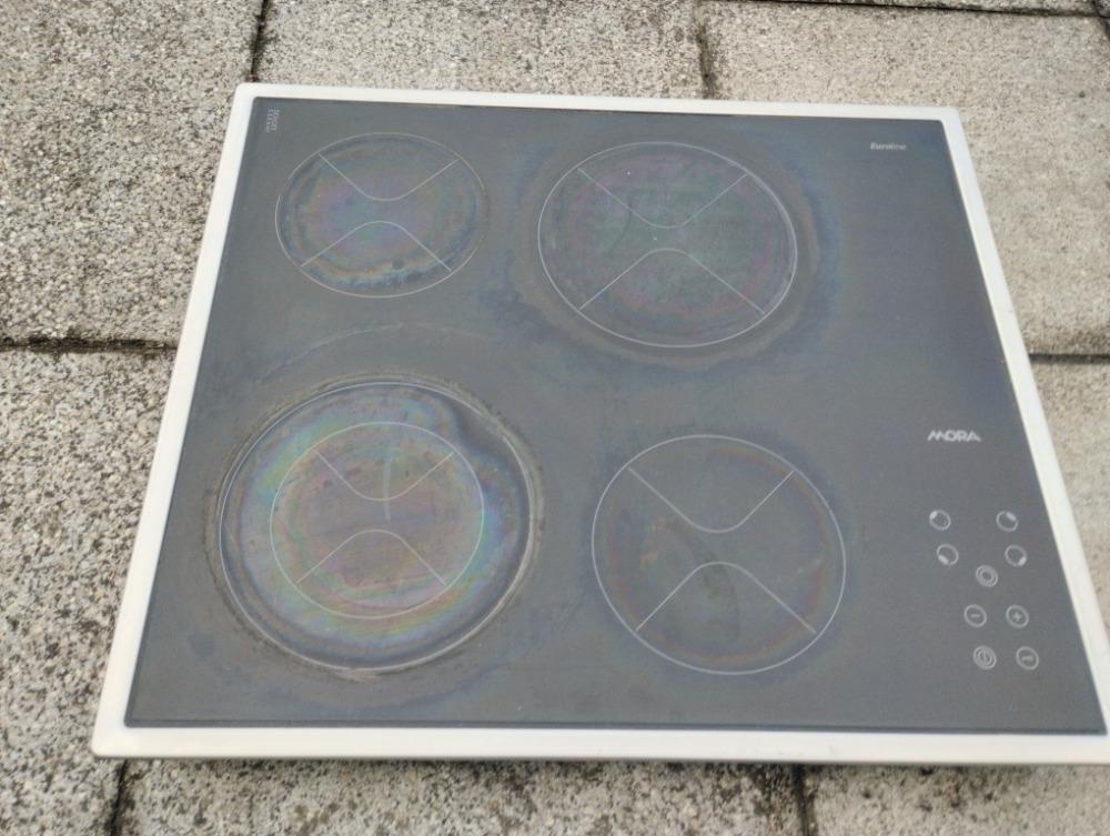 Sklokeramická varná deska