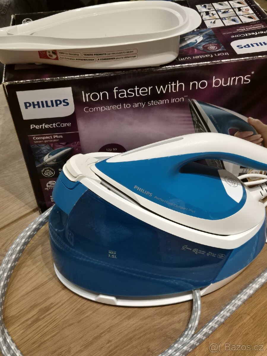 Parní generátor/žehlička Philips
