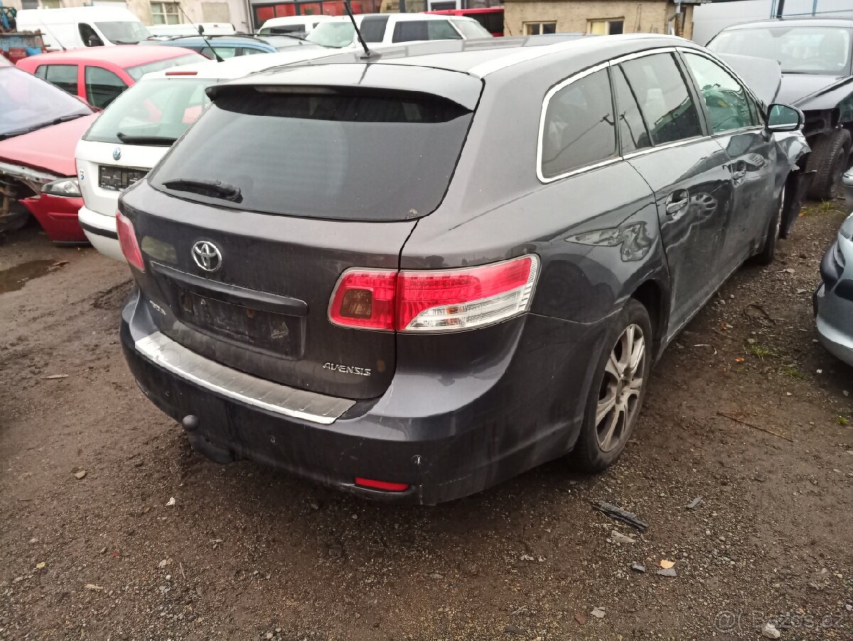 Toyota Avensis kombi 2010 2.2 D-4D 2AD FHV