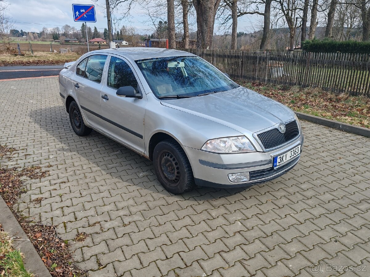 Škoda Octavia II sedan 1.6 mpi 75kw