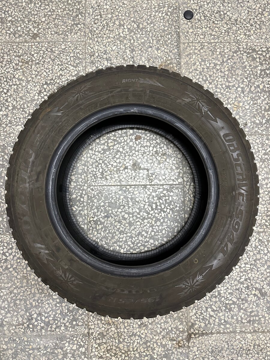 195/65 r15 zimní zánovní toyo tires