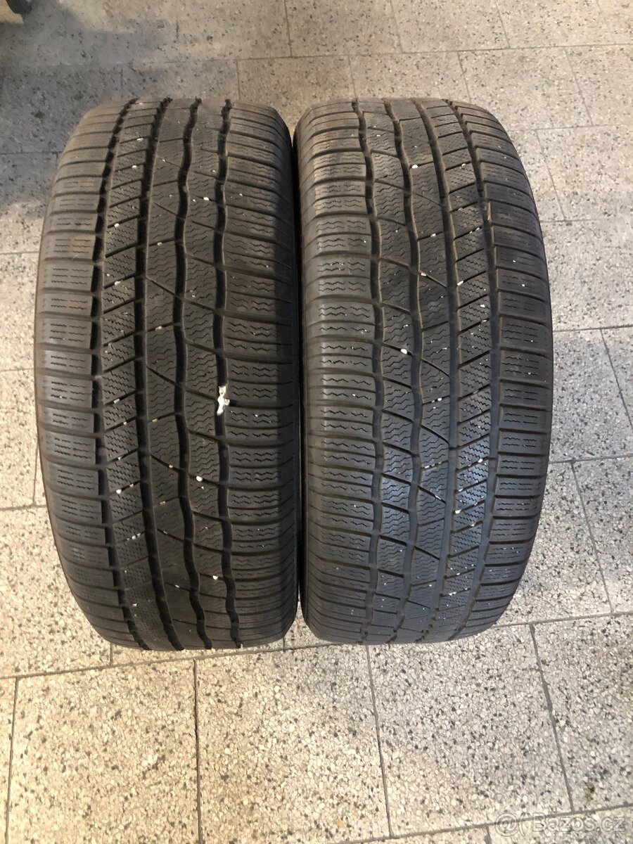 255/50/20 prodám 2 ks zimních pneu