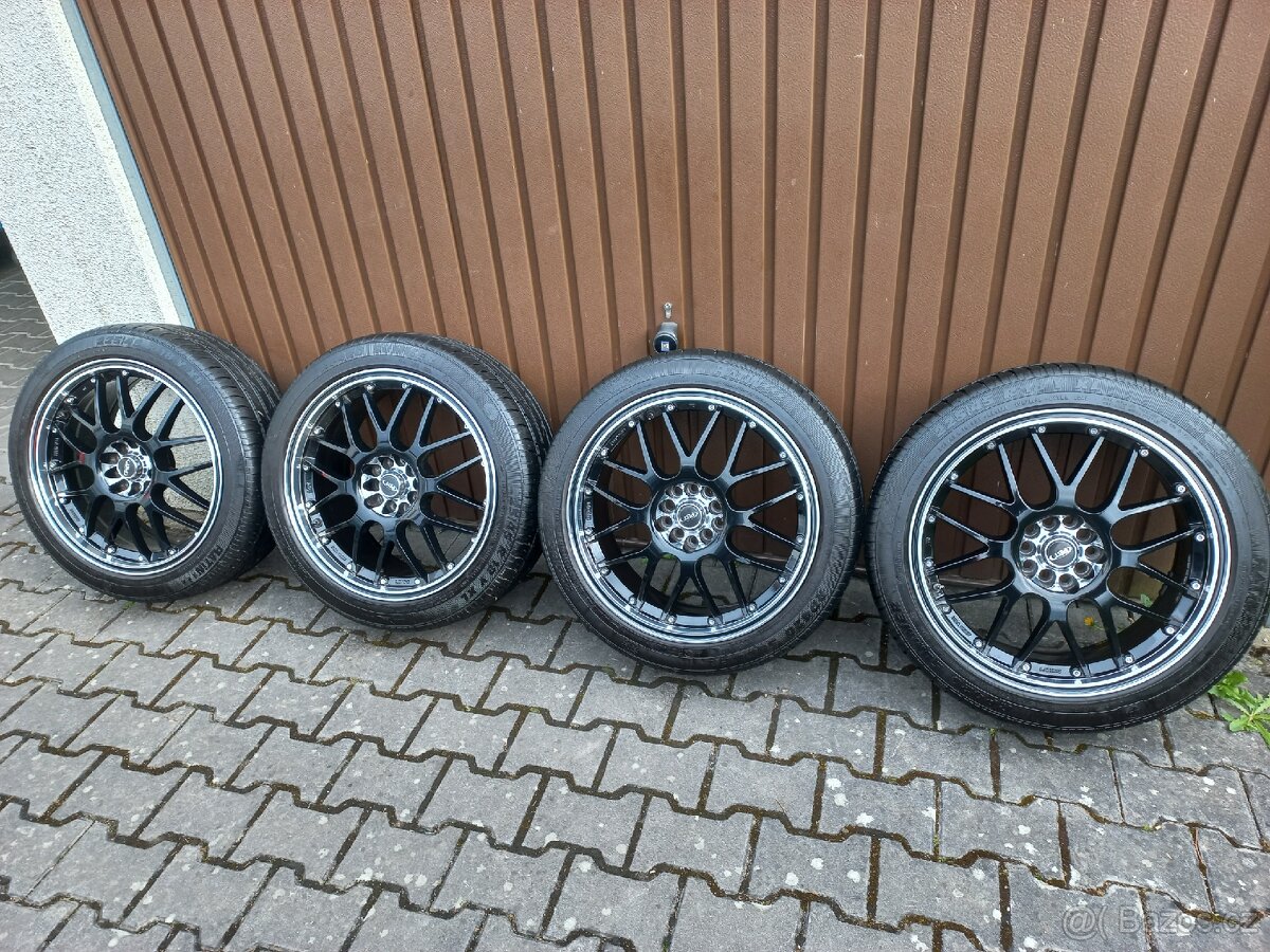 225 45 18 - letní ALU sada 5x112