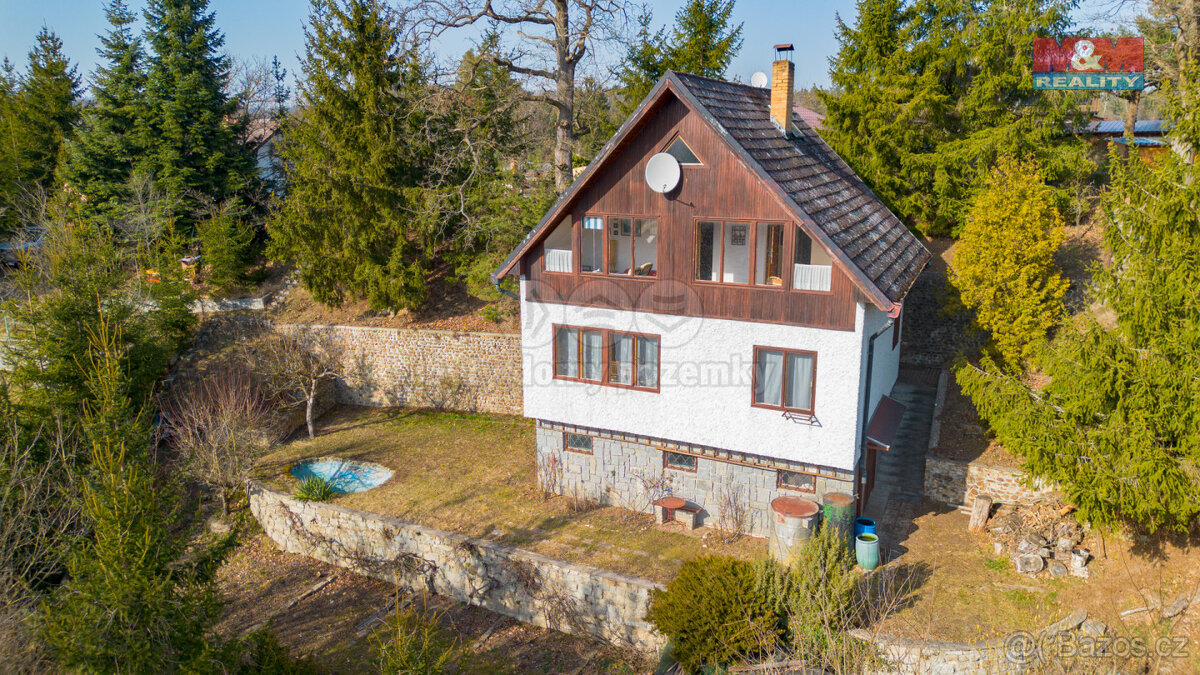 Prodej chalupy, 138 m², Vojníkov