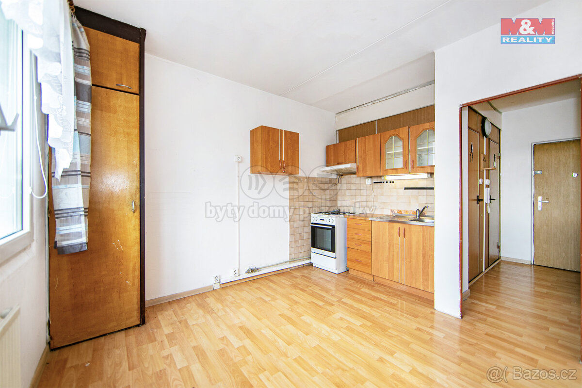 Prodej bytu 2+1, 45 m², Planá, ul. Fučíkova