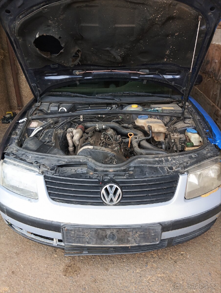 Náhradní díly Volkswagen Passat B5