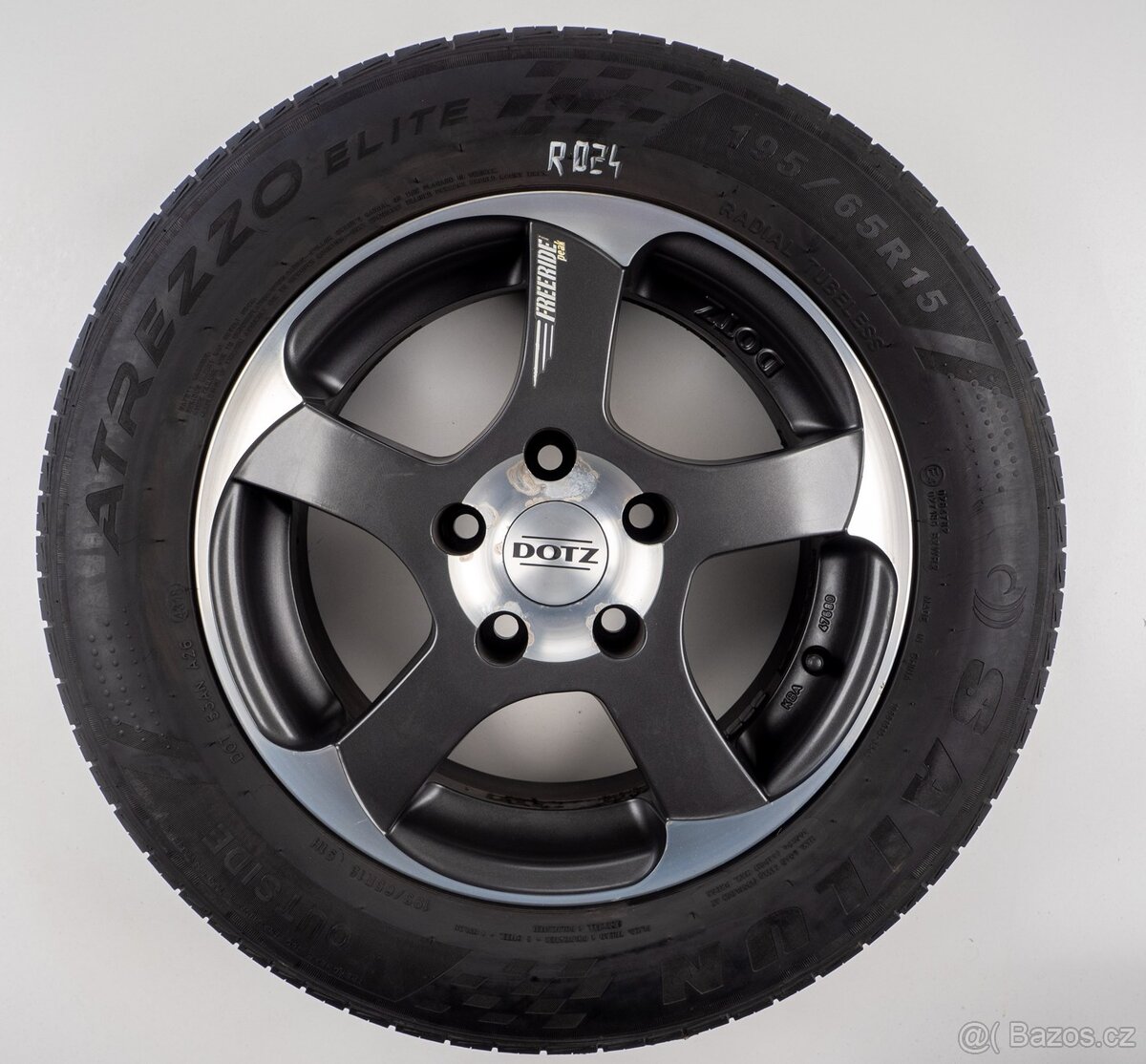 Kia Ceed - 15" alu kola - Letní pneu