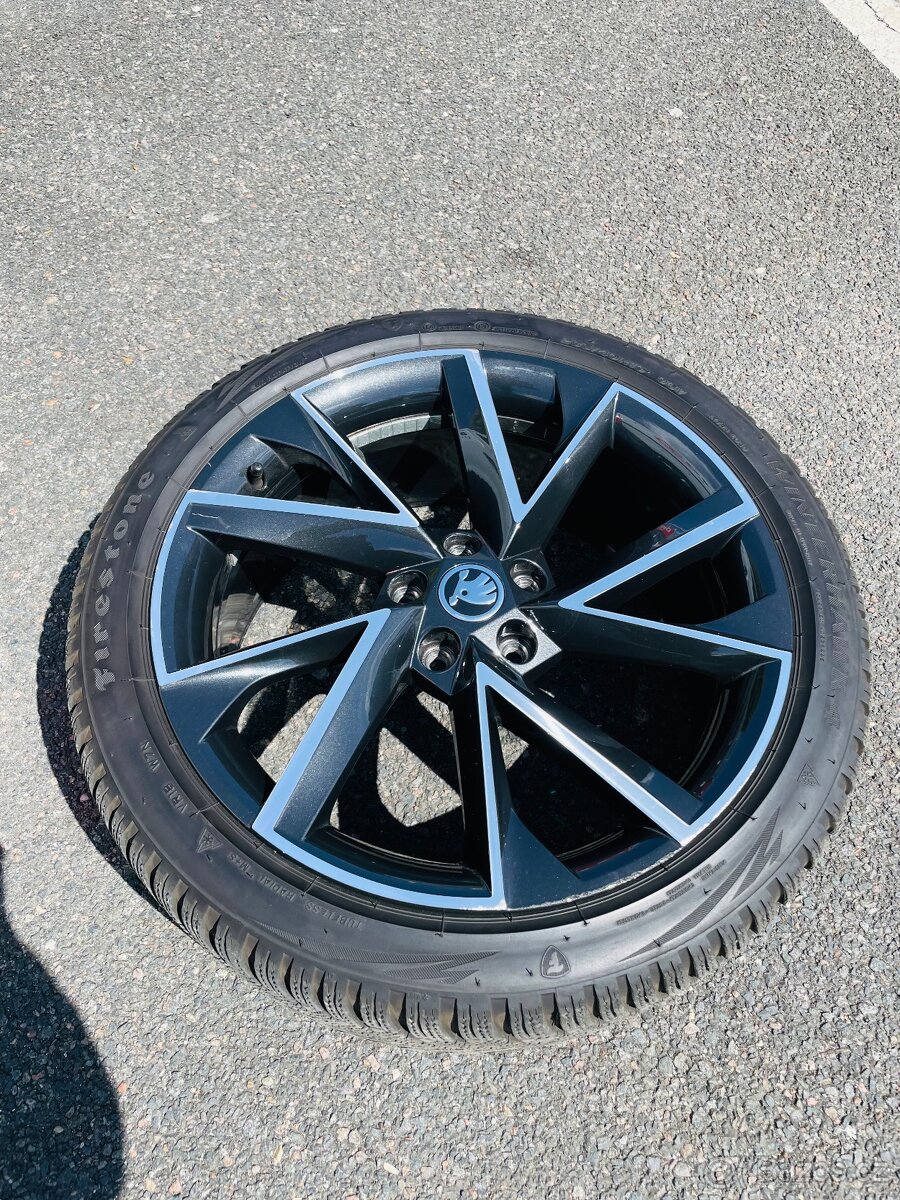 Zimní Alu kola 19” Škoda Superb 3, Vega 5x112