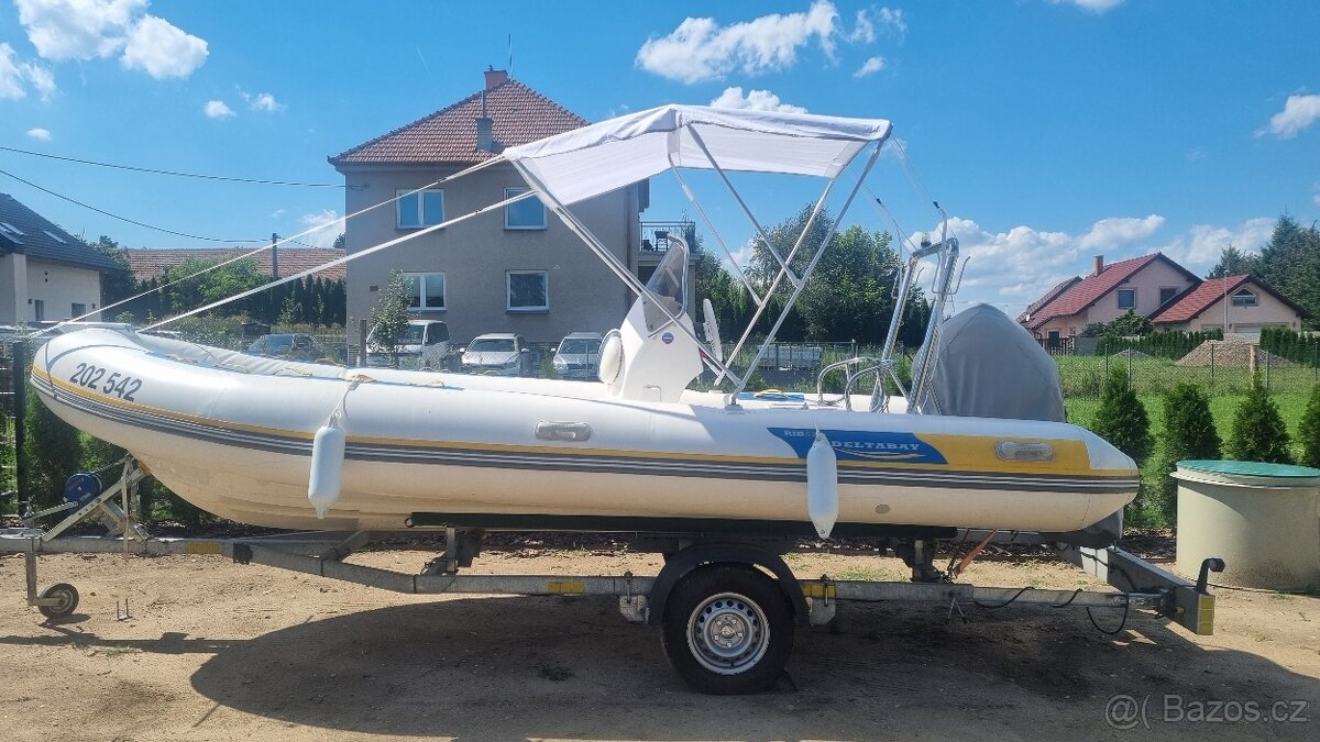 Nafukovací člun 5,20m