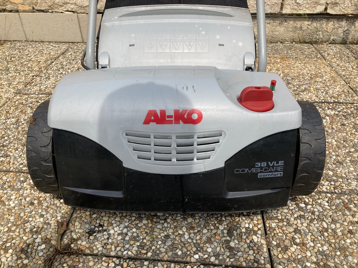 Elektrický vertikutátor AL-KO 38 VLE Combi care