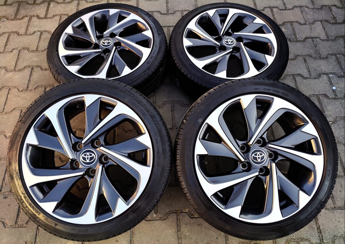 Alu kola originál Toyota Corolla 5x114,3 R17
