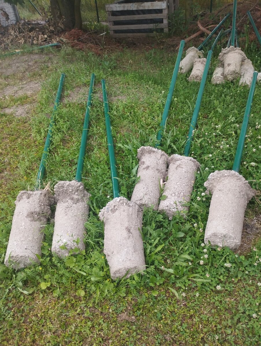 Plotové sloupky a vzpěry