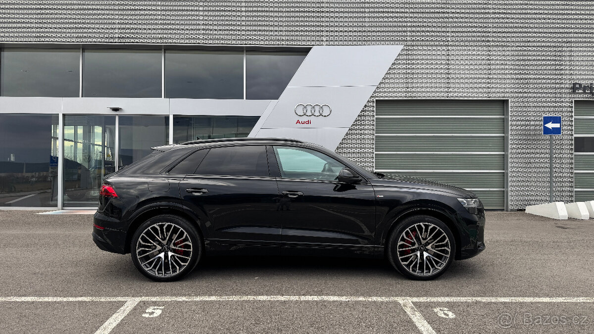 AUDI Q8 3.0TDI 210kW quattro Sline black optik ODPOCET DPH